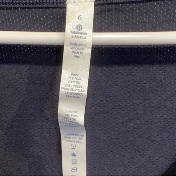 Lululemon Dark Blue LS Top Size 6 - Picture 2 of 3